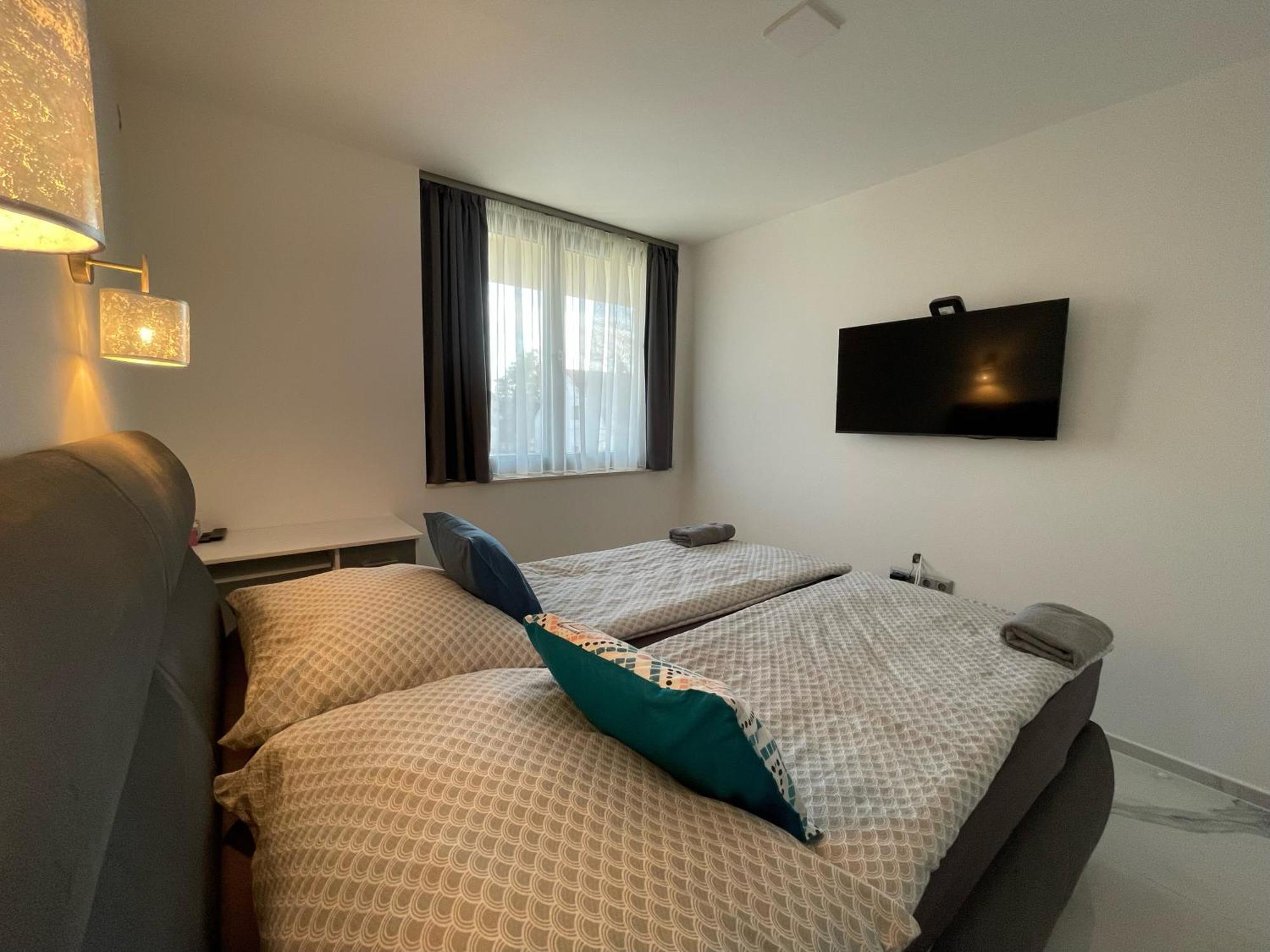 Almádiluxusapartman2 Balatonalmádi Dış mekan fotoğraf